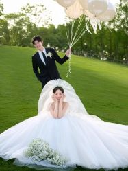 -雅云婚纱摄影工作室旗舰店