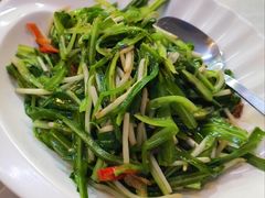 -新山亚明小厨