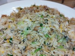 咸鱼鸡粒炒饭-小桃源酒家(罗湖商业城店)