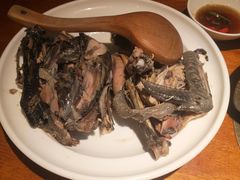 半只鸡-黑鸡小馆(金源店)