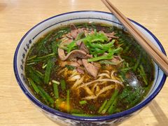 -镇南锅盖面馆(解放路店)