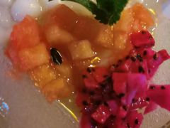 -何师烧烤·香辣蟹·川菜·30年老品牌(太古里旗舰店)
