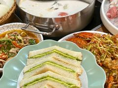 -樾餐厅泰式海鲜火锅(民歌湖店)