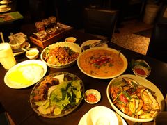 -大头虾越式风味餐厅(光明广场店)