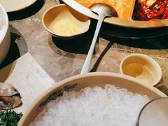 -小龙坎火锅(湖滨银泰in77店)