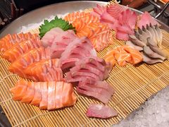 -松山湖凯悦酒店·Café自助餐厅·周末火舞秀表演
