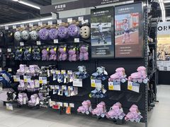 -迪卡侬(高新万达店)