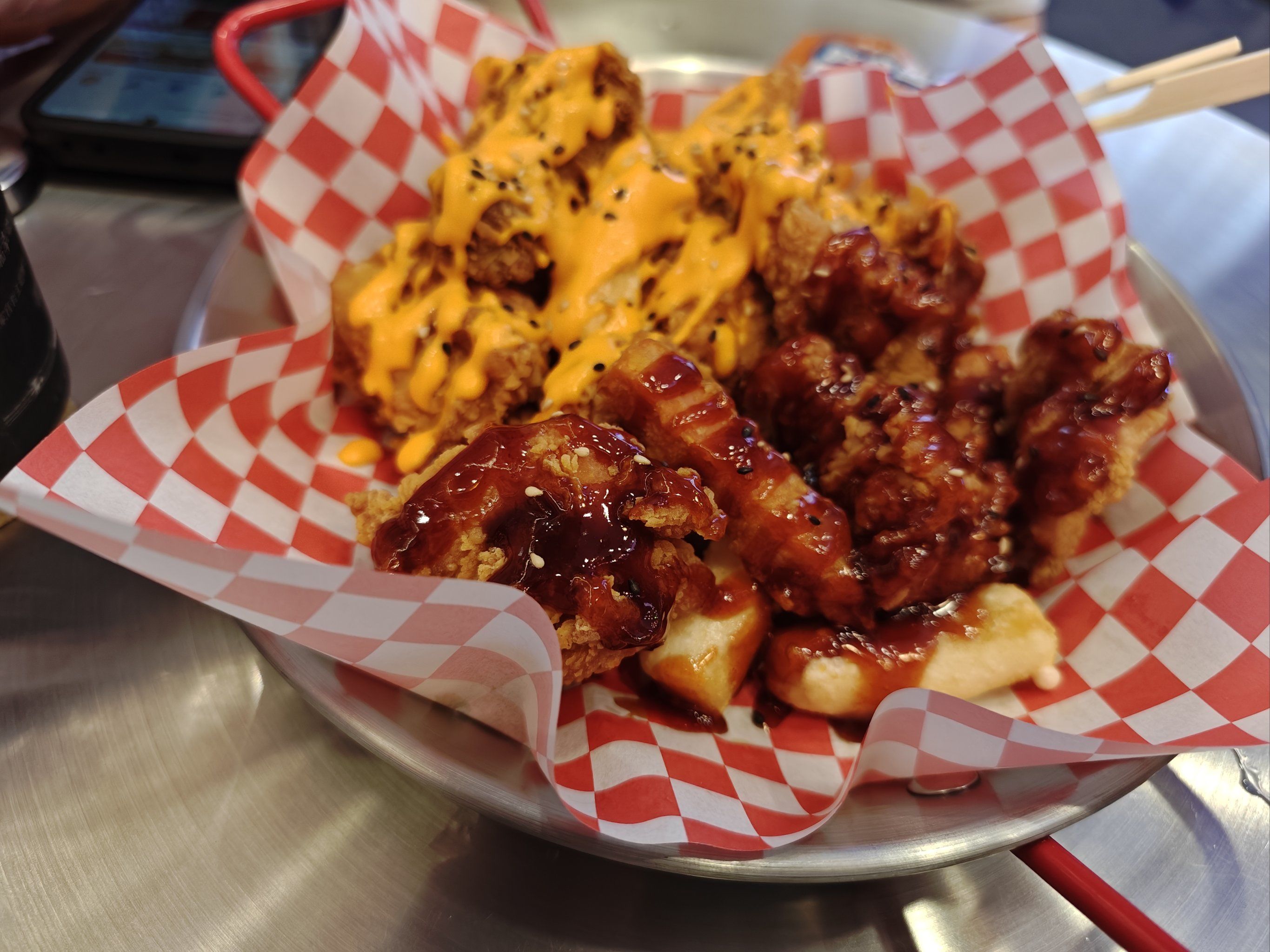 明洞街韩国炸鸡(大学城熙街店)好吃,好吃