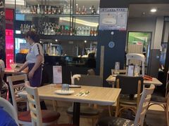 大堂-必胜客(兴华中路PH店)
