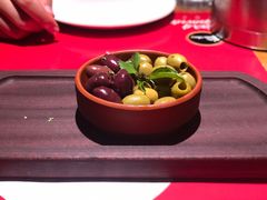 希腊橄榄组合-HELLO MUSAE 拾光缪斯餐厅·纯正希腊风味(苏州中心店)