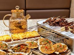 -小董哥烤串·爆汁大油边(故宫店)