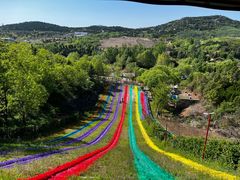 -雪山彩虹谷景区