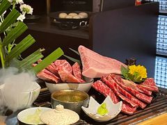 -铭牛烧肉·和牛海鲜自助(高新月牙湖店)