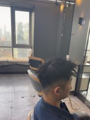 -藤野造型烫发染发