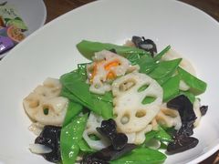 -青年公社烤鸭(青年路店)