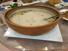 -淄博蓝海国际大饭店·蓝钻国际美食自助百汇(柳泉路店)