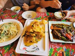 -闯关东东北农家菜(崂山石老人店)