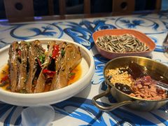 -川流不息·地道川菜·小龙虾(新松江路店)
