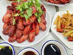-丹水桥地锅鱼·翘嘴鲌·地方特色全鱼宴(丹江口大坝店)