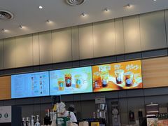 -星巴克(长沙友阿奥特莱斯店)