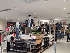 -优衣库(北京万柳华联购物中心店)