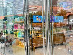 -星巴克(上海长宁来福士1F店)