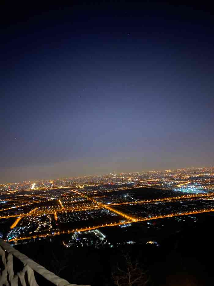 鬼笑石后山停车场-"北京最佳夜景~最好晴天来,看的清楚还有.