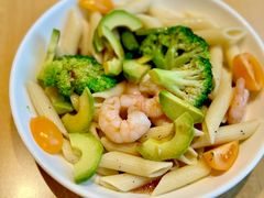 牛油果虾仁意面沙拉-TABLE·味西餐厅-成都茂业JW万豪酒店