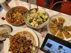 -堂瓦里·33年传统赣菜(第一街区店)