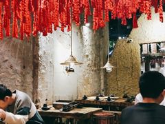 大堂-破瓦寒窑·地摊烤羊排