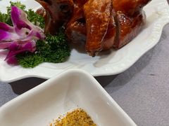 生乳鸽-粤秀小厨·广式早茶(辽宁路店)