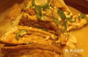 Fish Soup Pork Trotter Tofu Pouch