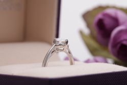 威德钻戒2-威德钻石-克拉钻大本营(南京东路店)