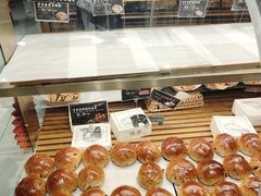 -汉柏麦香德国面包房(海信店)