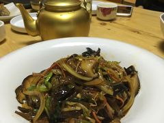 -百年石锅饭(阿里郎美食街店)