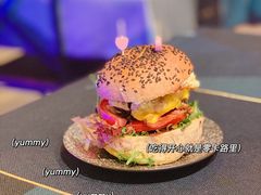 M8安格斯牛肉堡-又见马甲M8融合西餐厅(厦门体育中心店)