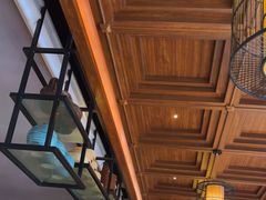 -八府香鸭·啫啫煲(华山路店)