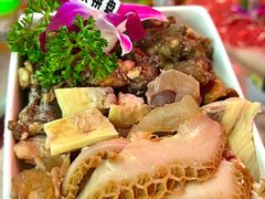 -三头牛·潮汕牛肉生蚝火锅 (夏湾店)