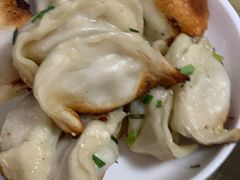 -胡记锅贴·沪上游子老鸭粉丝汤(太原路店)