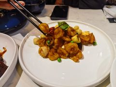 -荟廷·晶萃(陆家嘴尚悦湾店)