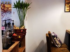 -WOW coffee