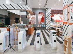 -宝燕乐园(春申店)