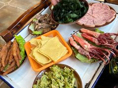 -周幺妹重庆老火锅(银泰城总店)