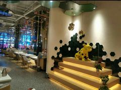 -红樱桃·欢乐餐厅(太原里店)