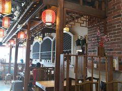 大堂-东来菜馆•手抓海鲜家常菜•海鲜锅贴(鸽子窝店)