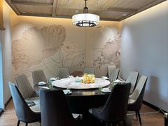 -四合·亦家本帮江浙小海鲜(马当路店)