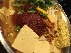 部队火锅-富乐满韩国正宗炸鸡韩国料理(虹泉路店)