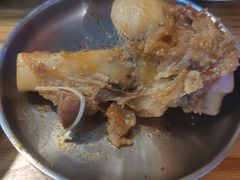 -运气牛自助酱大骨火锅(南京东路店)