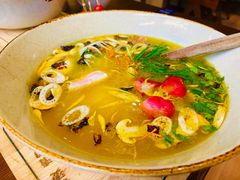 -芸南道·过桥米线(昆明老街旗舰店)