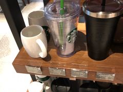 猪年马克杯-星巴克臻选(北京太阳宫凯德店)